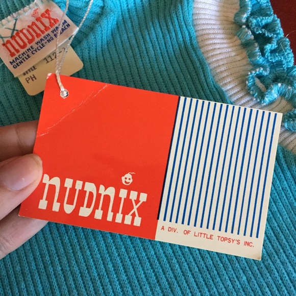 Vintage Nudnix Girls T-Shirt 100% Cotton - Picture 3 of 5